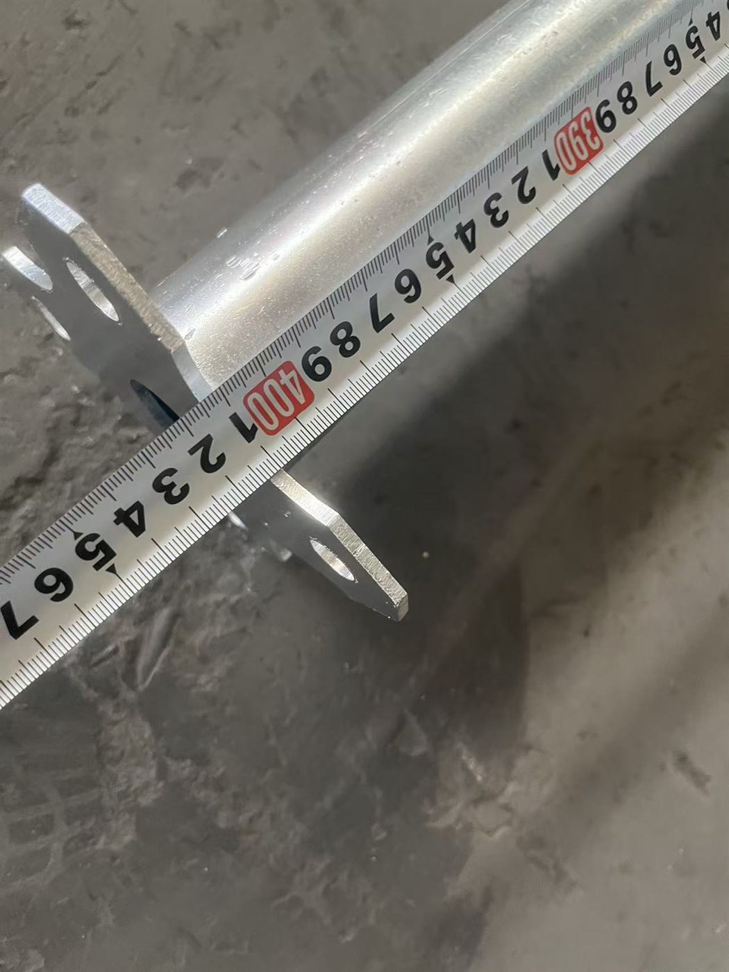 &Eacute;tai d&eacute;ploy&eacute; &agrave; la hauteur maxi, mesur&eacute; au m&egrave;tre &agrave; 4,0 m